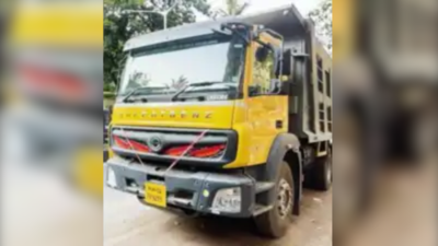 121210856 https://jaipur.visitinrajasthan.com/wp-content/uploads/2023/10/cropped-cropped-R-2.png