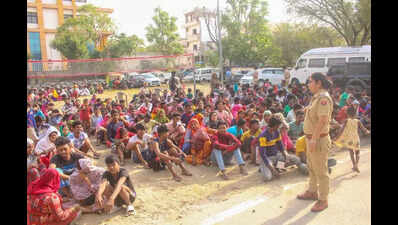 Raj cops crack down on illegal Bangladeshis brick kilns factories raided https://jaipur.visitinrajasthan.com/wp-content/uploads/2023/10/cropped-cropped-R-2.png