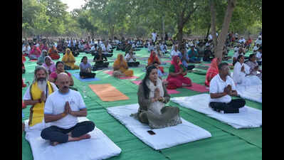 121712083 https://jaipur.visitinrajasthan.com/wp-content/uploads/2023/10/cropped-cropped-R-2.png