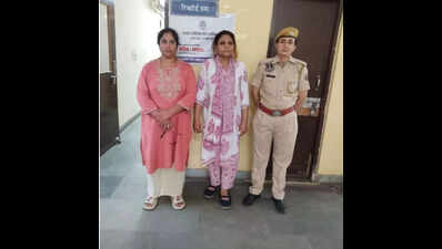 121959586 https://jaipur.visitinrajasthan.com/wp-content/uploads/2023/10/cropped-cropped-R-2.png