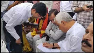 rain related incidents claim record number of lives in raj https://jaipur.visitinrajasthan.com/wp-content/uploads/2023/10/cropped-cropped-R-2.png