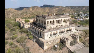 supreme court rejects state govts claims over khetri estate properties https://jaipur.visitinrajasthan.com/wp-content/uploads/2023/10/cropped-cropped-R-2.png