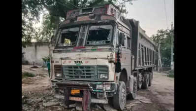 dumper mows down toddler 2 others of family in dholpur https://jaipur.visitinrajasthan.com/wp-content/uploads/2023/10/cropped-cropped-R-2.png