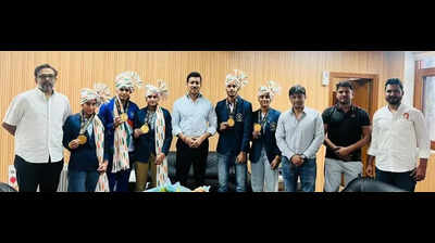 rajyavardhan singh rathore felicitates five rajasthan kabaddi players for winning gold medal at third youth asian games in bahrain https://jaipur.visitinrajasthan.com/wp-content/uploads/2023/10/cropped-cropped-R-2.png