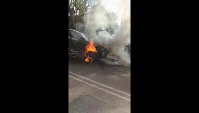 running suv bursts into flames in jodhpur dist passengers unhurt https://jaipur.visitinrajasthan.com/wp-content/uploads/2023/10/cropped-cropped-R-2.png