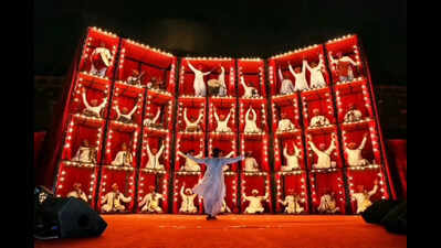 the manganiyar seduction by roysten abel stole the show with their musical performance https://jaipur.visitinrajasthan.com/wp-content/uploads/2023/10/cropped-cropped-R-2.png