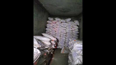 nagaur cops seize 10k kg ammonium nitrate other explosive material 1 held https://jaipur.visitinrajasthan.com/wp-content/uploads/2023/10/cropped-cropped-R-2.png