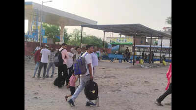 131596357 https://jaipur.visitinrajasthan.com/wp-content/uploads/2023/10/cropped-cropped-R-2.png