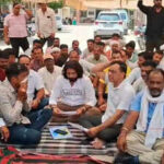 sikar electricity department employees staged a protest and sit in demanding the arrest of the accused who assaulted the employees who had gone to replace smart metersjpeg https://jaipur.visitinrajasthan.com/wp-content/uploads/2023/10/cropped-cropped-R-2.png
