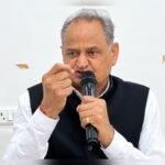 ashok gehlot addresses media 3png https://jaipur.visitinrajasthan.com/wp-content/uploads/2023/10/cropped-cropped-R-2.png